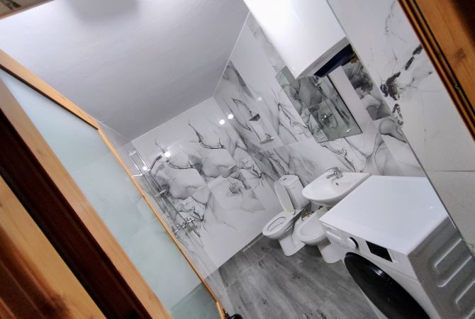 Shtepi me qera 1+1 ne Tirane - 280 Euro