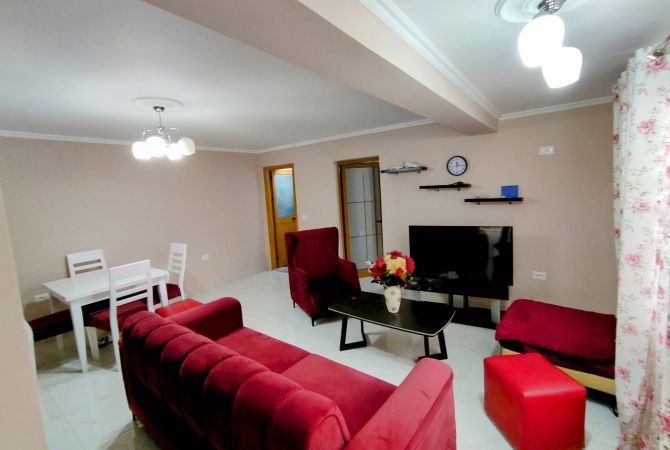 Shtepi me qera 1+1 ne Tirane - 280 Euro