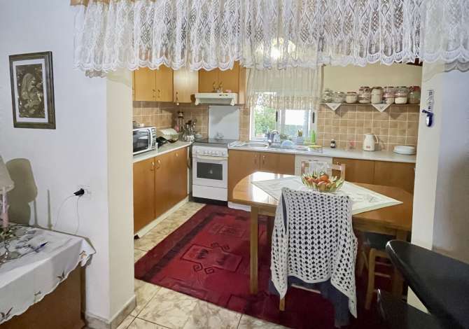 Shtepi ne shitje 2+1 ne Tirane - 400,000 Euro