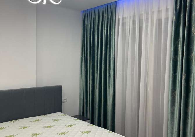 Shtepi me qera Apartament ne Tirane, 1+1, Mobilimi E mobiluar, Pagesa 450  Euro.