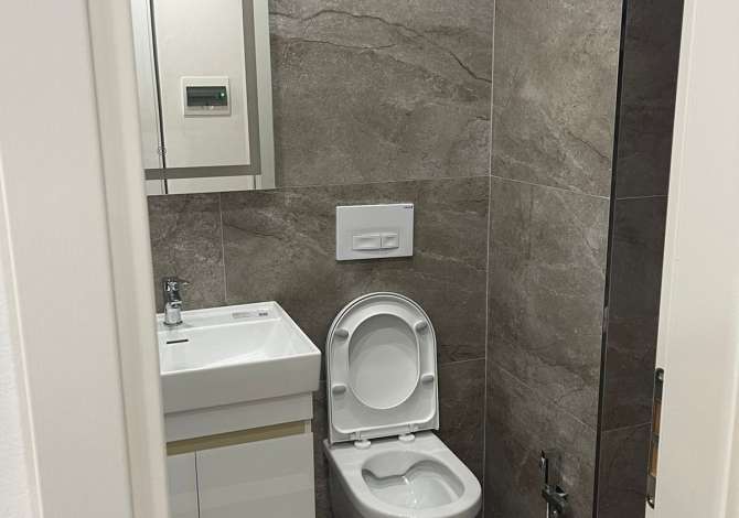 Shtepi me qera Apartament ne Tirane, 1+1, Mobilimi E mobiluar, Pagesa 450  Euro.