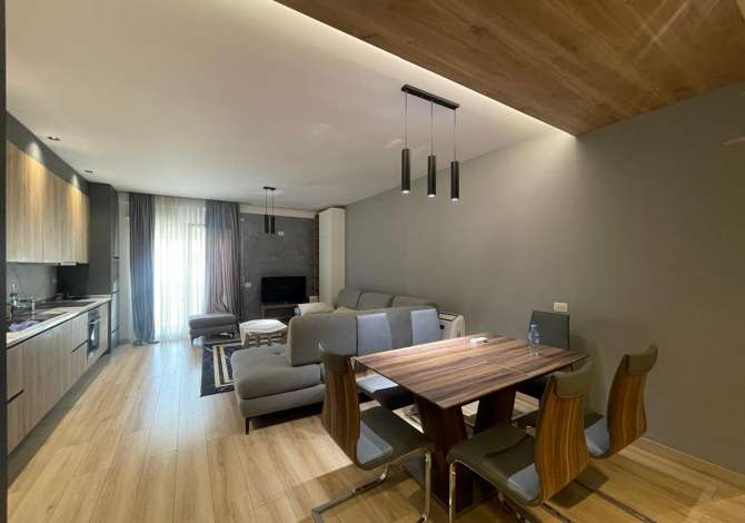 Shtepi me qera Apartament ne Tirane, 2+1, Mobilimi E mobiluar, Pagesa 600  Euro.