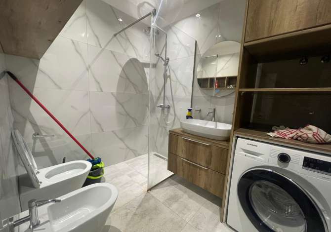 Shtepi me qera Apartament ne Tirane, 2+1, Mobilimi E mobiluar, Pagesa 600  Euro.