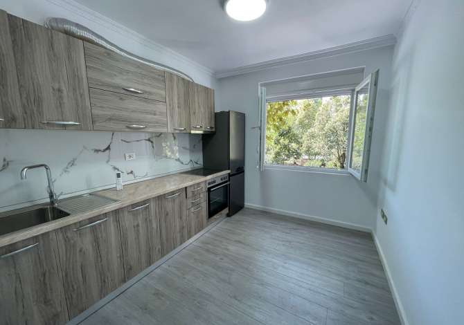 Jepet me qera zyre tek Xhamia e Tabakeve