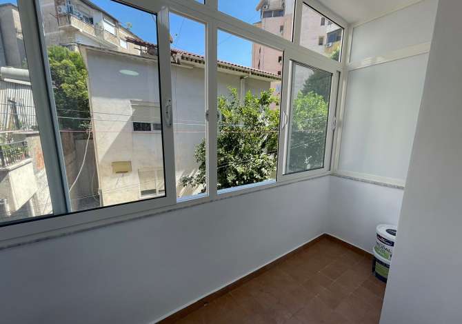 Jepet me qera zyre tek Xhamia e Tabakeve