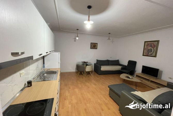 Casa in affitto 2+1 a Tirana - 700 Euro