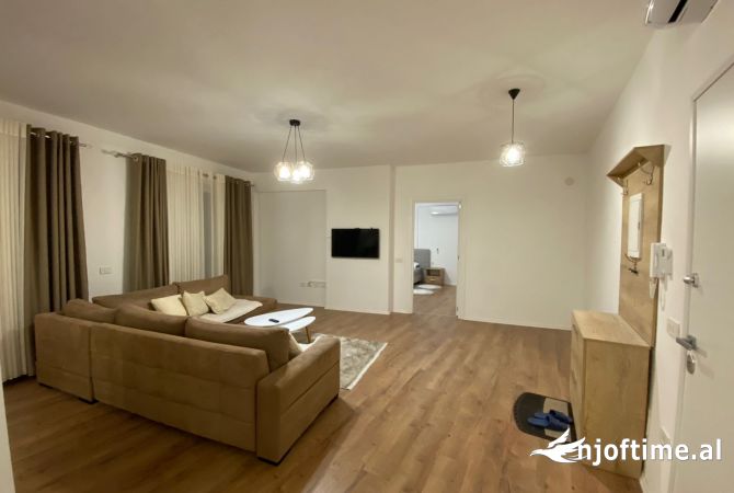 Shtepi me qera 1+1 ne Tirane - 800 Euro
