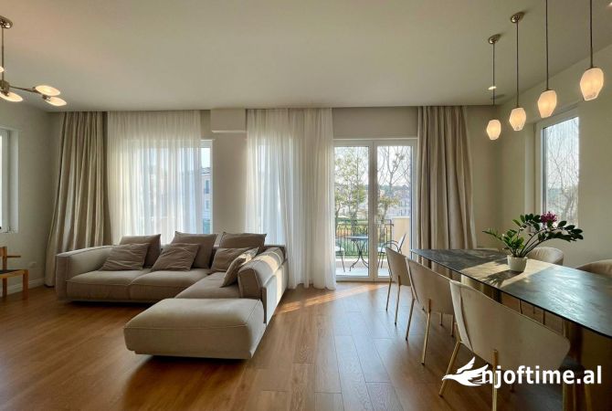 Casa in affitto 3+1 a Tirana - 4,000 Euro