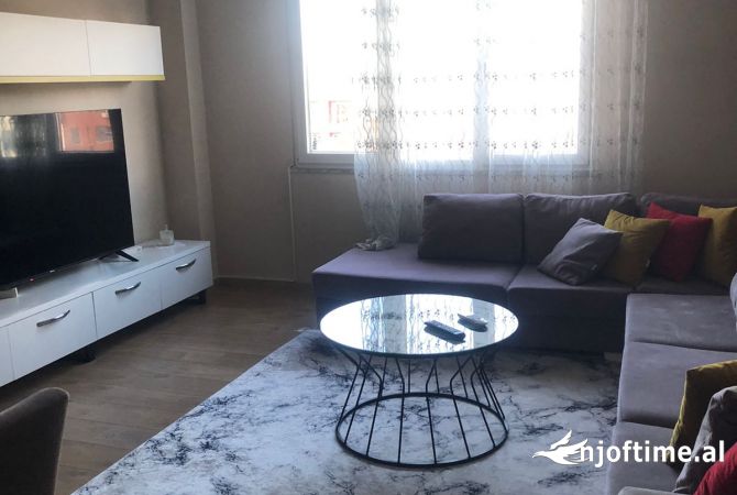 Shtepi ne shitje 2+1 ne Tirane - 120,000 Euro
