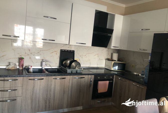Shtepi ne shitje 2+1 ne Tirane - 120,000 Euro