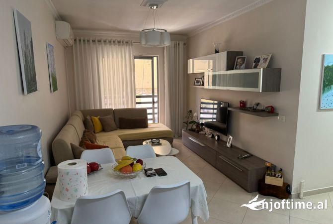 Shtepi ne shitje 3+1 ne Tirane - 150,000 Euro