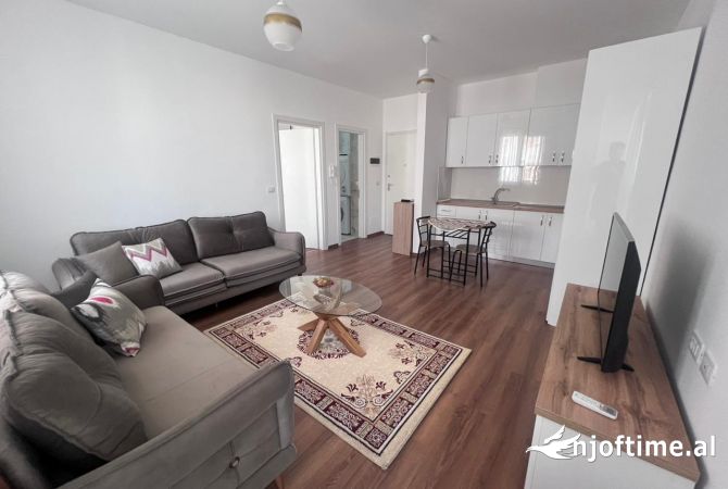 Shtepi me qera 1+1 ne Tirane - 550 Euro