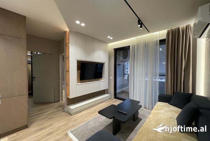 Shtepi me qera Apartament ne Tirane, 2+1, Mobilimi E mobiluar, Pagesa 800  Euro.