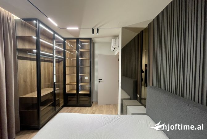 Shtepi me qera Apartament ne Tirane, 2+1, Mobilimi E mobiluar, Pagesa 800  Euro.