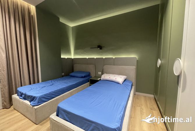 Shtepi me qera Apartament ne Tirane, 2+1, Mobilimi E mobiluar, Pagesa 800  Euro.
