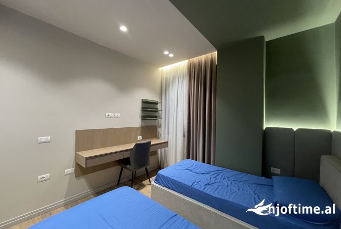 Shtepi me qera Apartament ne Tirane, 2+1, Mobilimi E mobiluar, Pagesa 800  Euro.