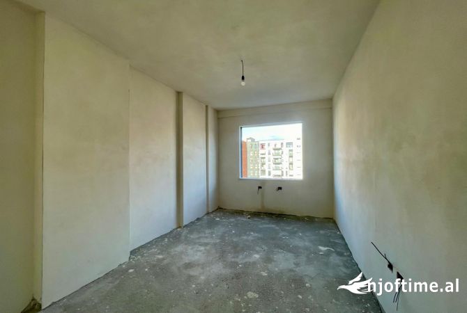 Shtepi ne shitje 2+1 ne Tirane - 160,000 Euro