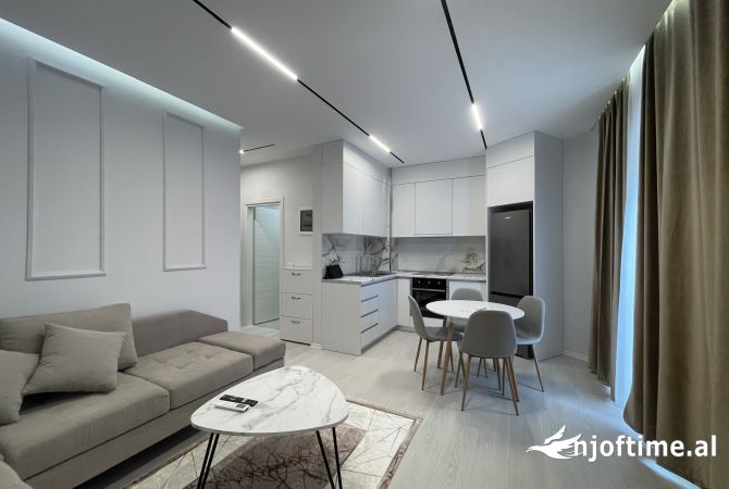 Shtepi me qera Apartament ne Tirane, 1+1, Mobilimi E mobiluar, Pagesa 550  Euro.