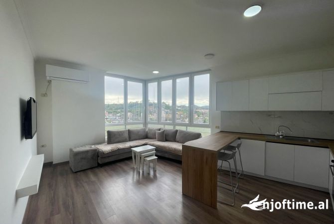 Shtepi me qera 2+1 ne Tirane - 450 Euro
