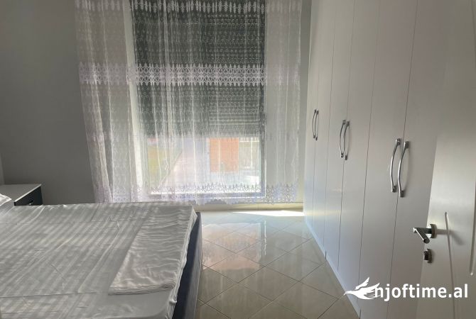 Shtepi me qera Apartament ne Tirane, 1+1, Mobilimi E mobiluar, Pagesa 600  Euro.