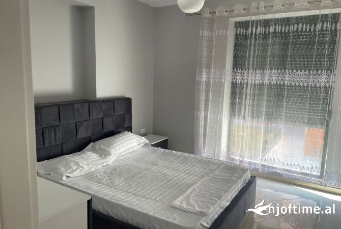 Shtepi me qera Apartament ne Tirane, 1+1, Mobilimi E mobiluar, Pagesa 600  Euro.