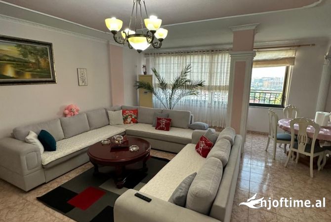 Shtepi me qera 2+1 ne Tirane - 600 Euro
