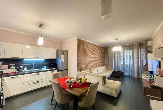 Apartment for rent in Tirana 2+1, Furnished