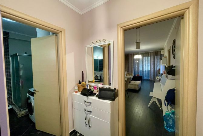 Shtepi me qera 2+1 ne Tirane - 850 Euro