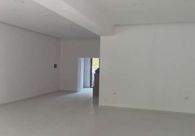 Ambient biznesi me qera 1+1 ne Tirane - 2,000 Euro