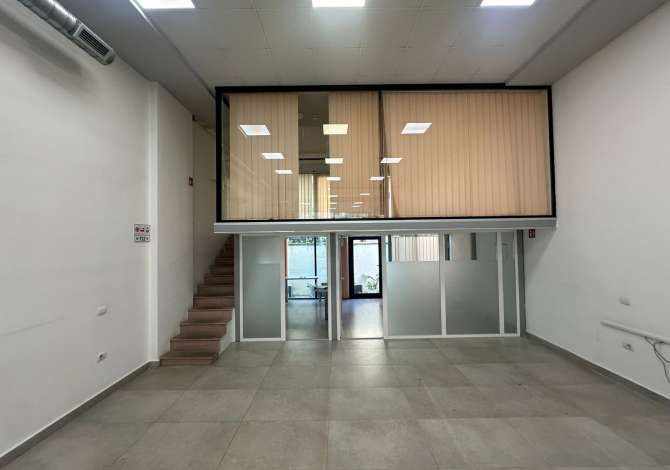 Ambient biznesi me qera 3+1 ne Tirane - 2,000 Euro