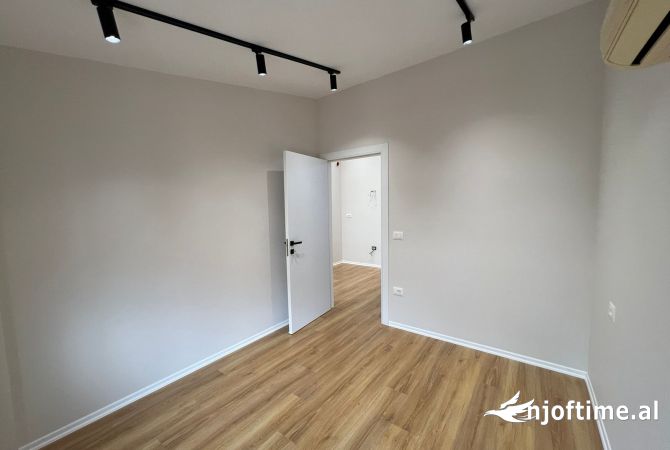 Shtepi ne shitje 1+1 ne Durres - 90,000 Euro