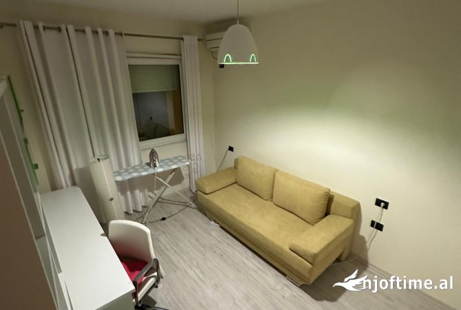 Shtepi me qera 2+1 ne Tirane - 500 Euro