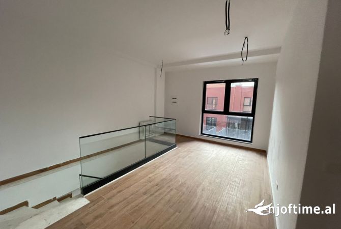 Ambient biznesi me qera 1+1 ne Tirane - 3,499 Euro