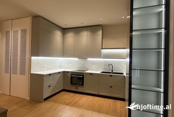 Shtepi me qera Apartament ne Tirane, 2+1, Mobilimi E mobiluar, Pagesa 1,199  Euro.