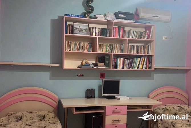 Shtepi me qera Apartament ne Tirane, 2+1, Mobilimi E mobiluar, Pagesa 458  Euro.