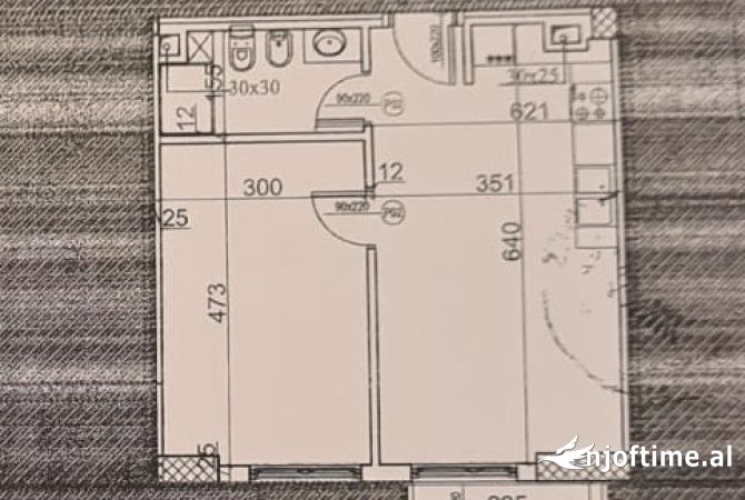 Shitet apartament ri 1+1 te QSUT