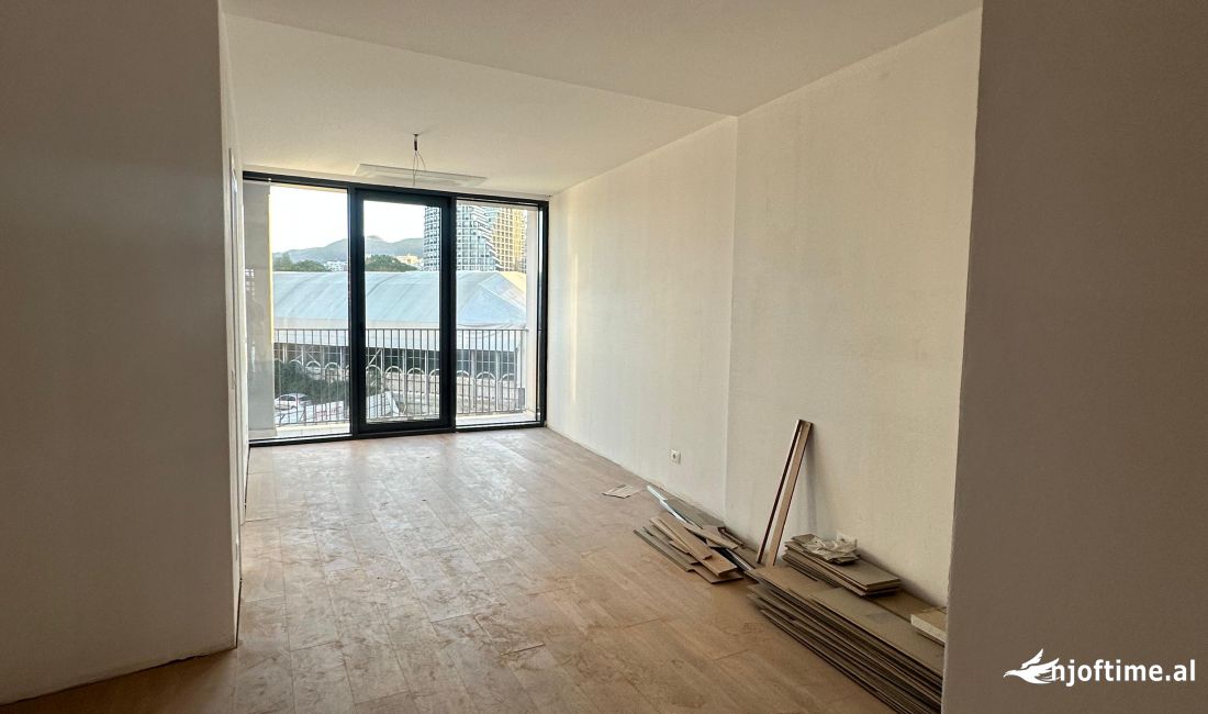 Shtepi me qera Apartament ne Tirane, 1+1, Mobilimi Bosh, pa mobiluar, Pagesa 749  Euro.