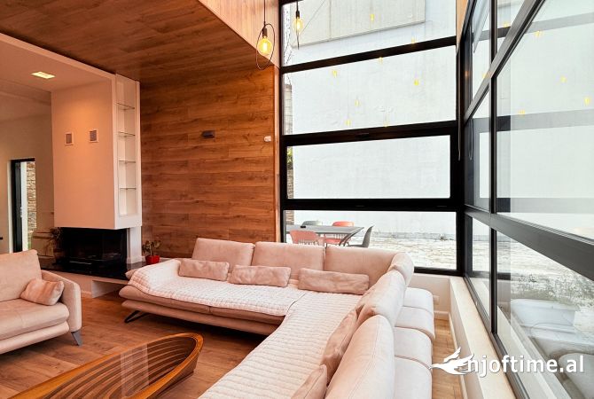 Luxury villas for rent in Tirana 4+1, Furnished