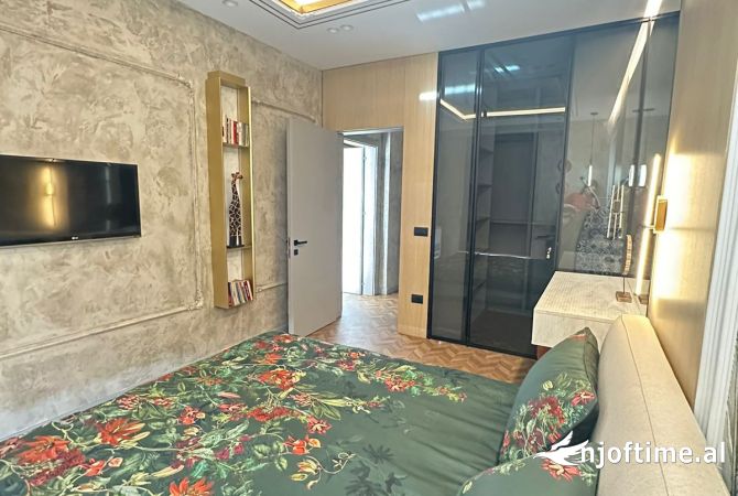 Shtepi me qera Apartament ne Tirane, 1+1, Mobilimi E mobiluar, Pagesa 999  Euro.