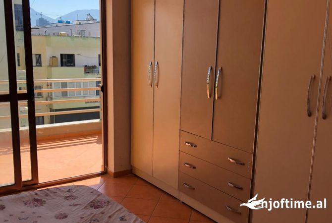 Shtepi me qera 2+1 ne Tirane - 501 Euro