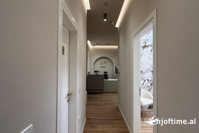 Ambient biznesi me qera 3+1 ne Tirane - 1,999 Euro