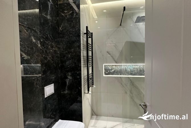 Shtepi me qera Apartament ne Tirane, 2+1, Mobilimi E mobiluar, Pagesa 1,198  Euro.