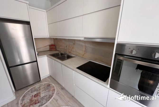 Shtepi me qera 1+1 ne Tirane - 498 Euro