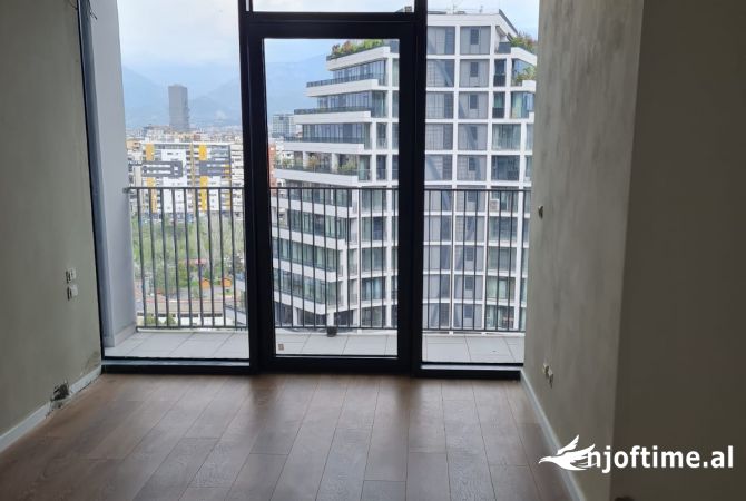 Jepet  Ambient Zyre me Qira  te Lake View Residence