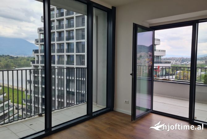 Ambient biznesi me qera 3+1 ne Tirane - 1,598 Euro