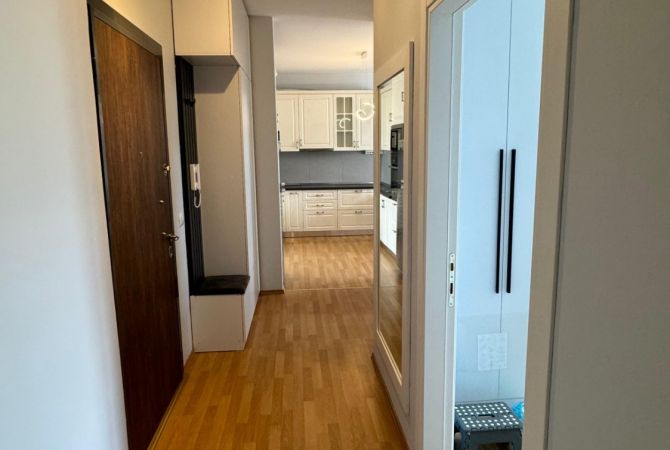 Shtepi me qera 2+1 ne Tirane - 748 Euro