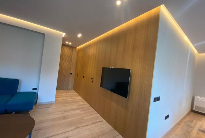 Shtepi me qera Apartament ne Tirane, 2+1, Mobilimi E mobiluar, Pagesa 1,000  Euro.