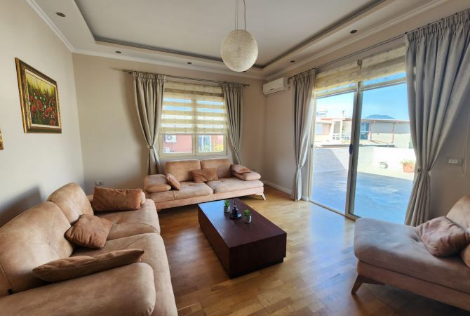 Shtepi ne shitje Apartament ne Tirane, 2+1, Mobilimi E mobiluar, Pagesa 329,997  Euro.
