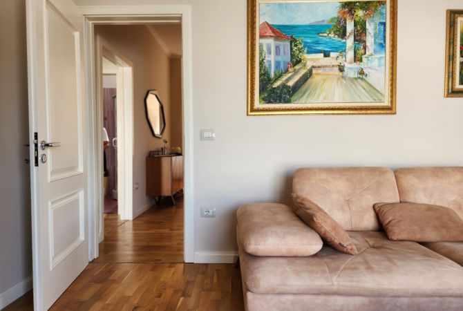 Shtepi ne shitje 2+1 ne Tirane - 329,997 Euro