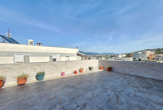 Shtepi ne shitje 2+1 ne Tirane - 329,997 Euro